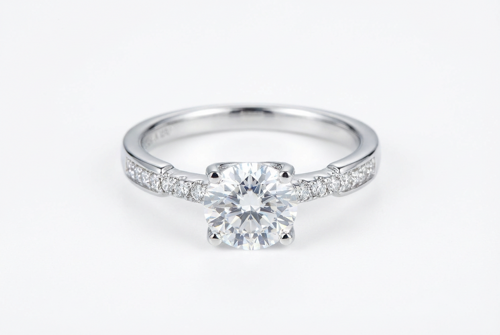 Bouclier de Lumière Bague Moissanite en Argent S925, 1 Carat