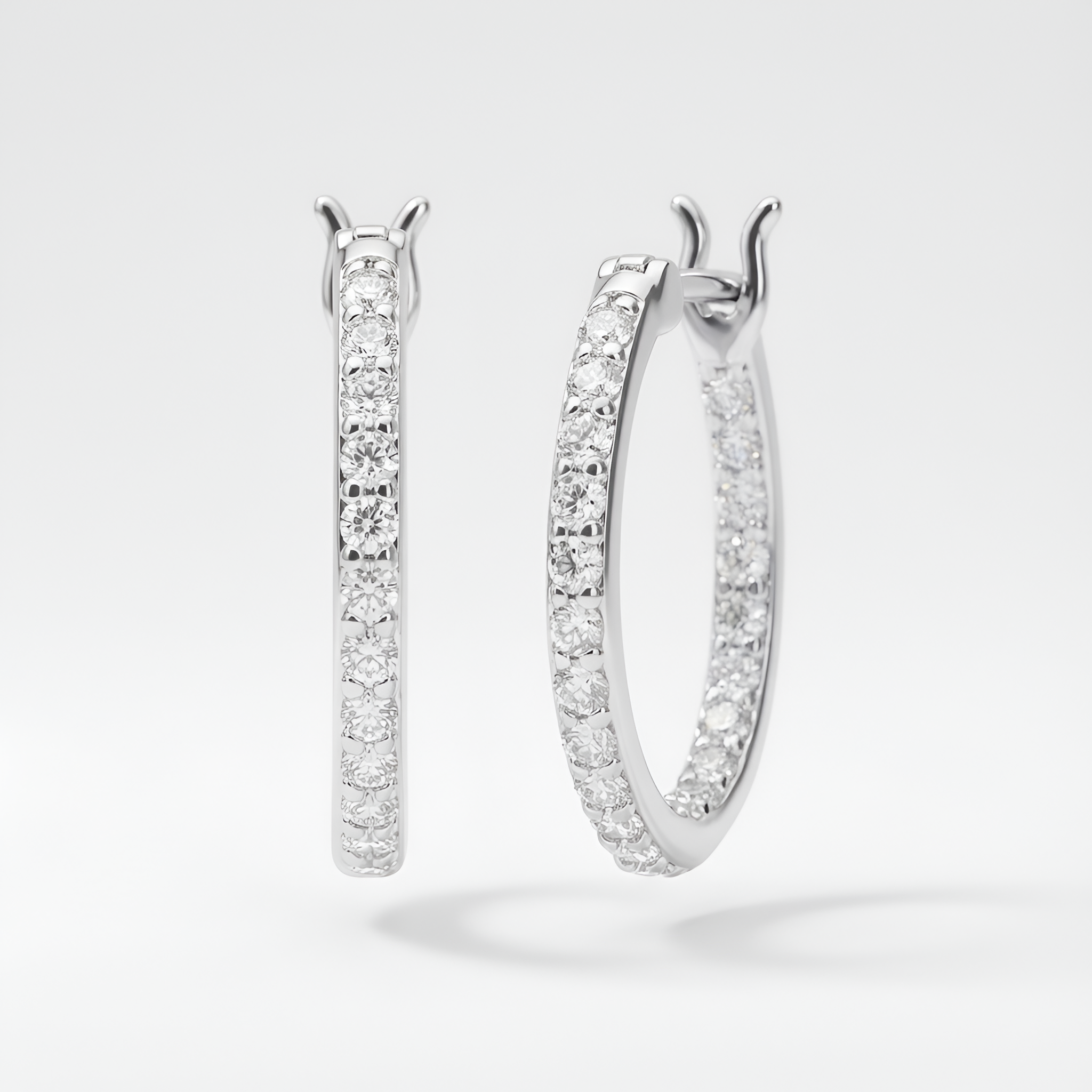 Lumière Flottante Boucles d’Oreilles Moissanite en Argent S925