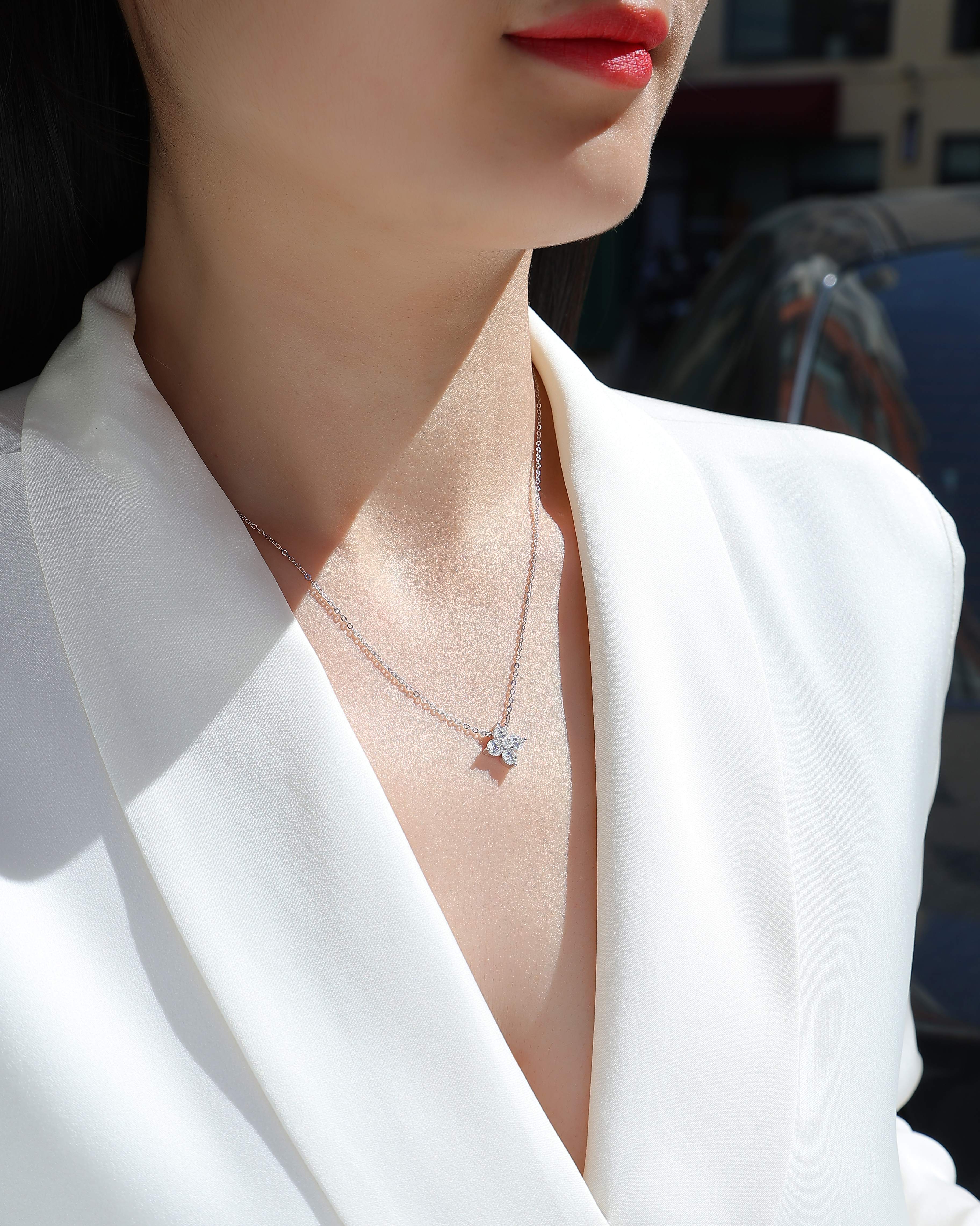 Trèfle à Quatre Feuilles Chanceux Collier Pendentif Bijoux Moissanite en Argent S925 Plaqué Platine