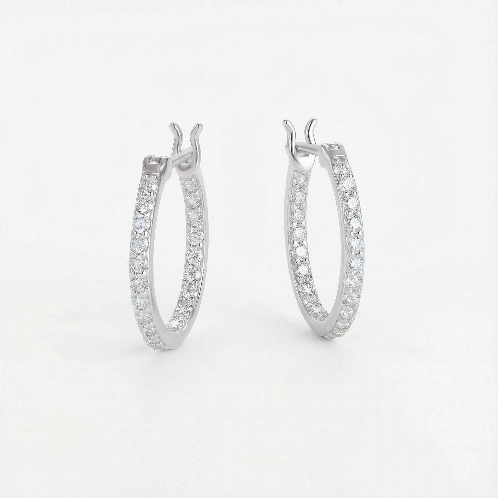 Lumière Flottante Boucles d’Oreilles Moissanite en Argent S925