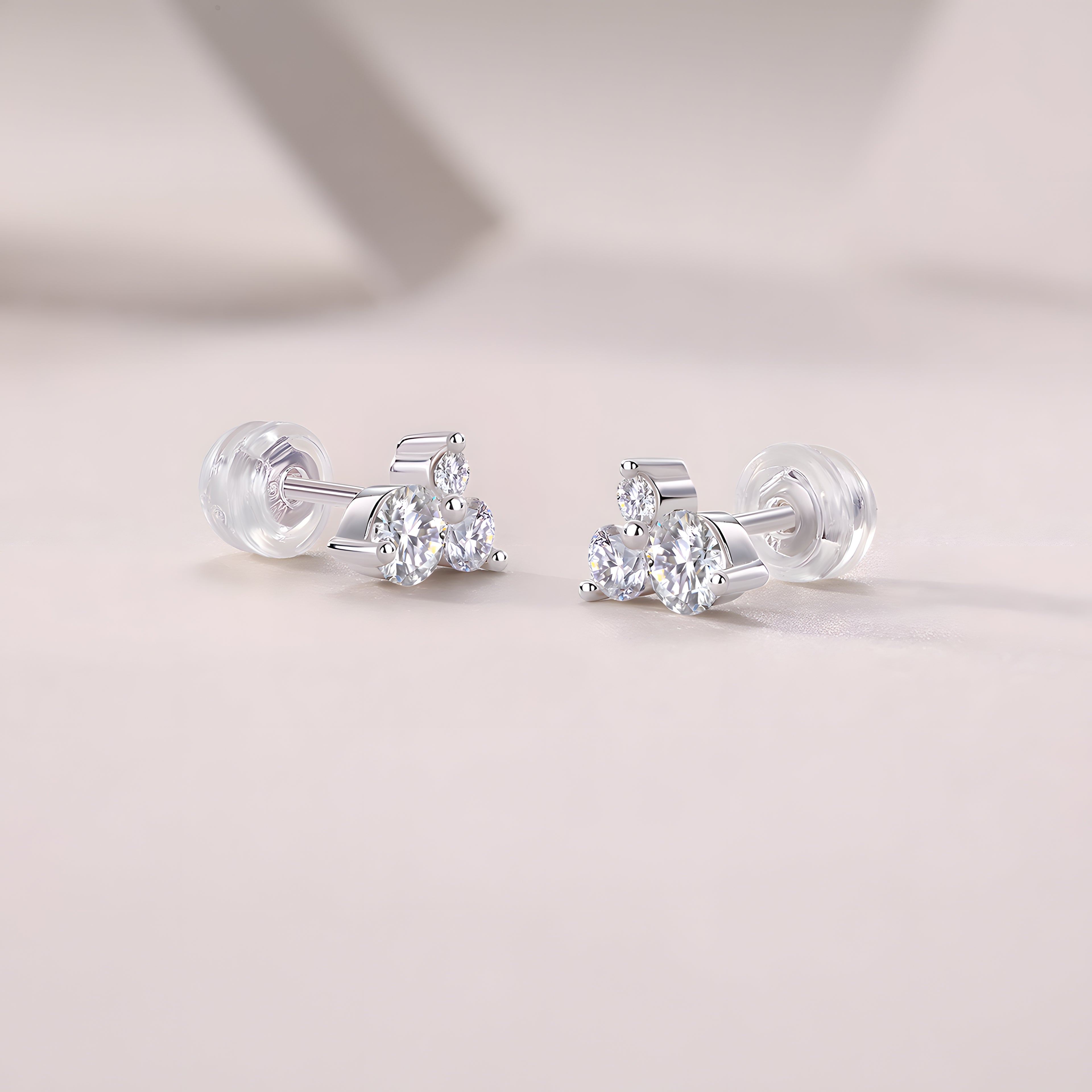 Vague Boucles d’Oreilles Moissanite en Argent S925