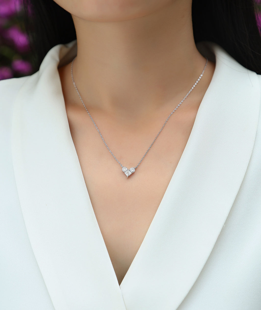 L’Amour au Présent Collier Pendentif Moissanite en Argent S925